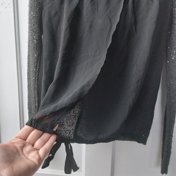 Sparkly V-neck Knit Sweater by American Eagle Outfitters, Size XL - Picture 4 of 5